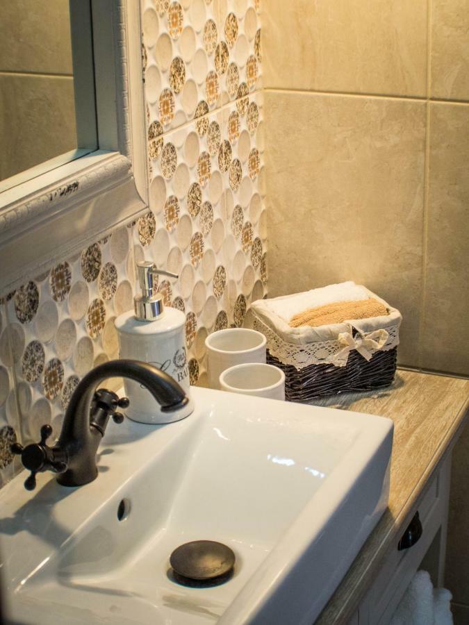 Feliz Apartman Gyula Ngoại thất bức ảnh