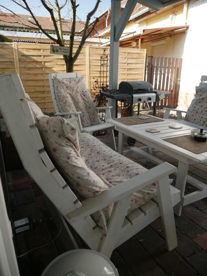 Feliz Apartman Gyula Ngoại thất bức ảnh